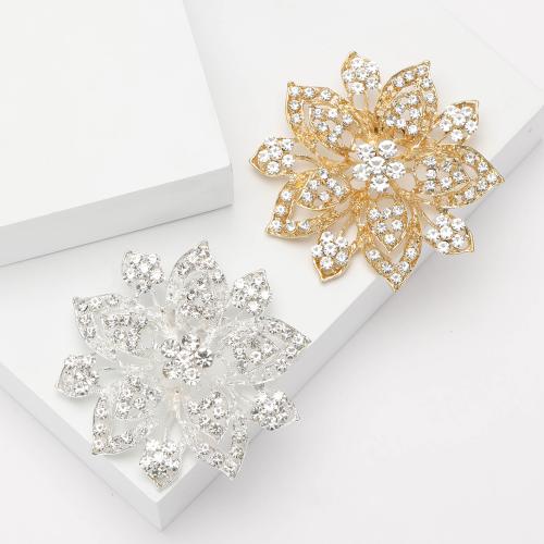 Rhinestone Zinc Alloy Brooch, Flower, plated, fashion jewelry & with rhinestone 