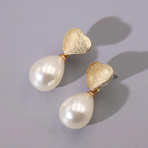 Plastic Pearl Zinc Alloy Earring, with Plastic Pearl, Heart, plated, for woman, gold, 33mm 