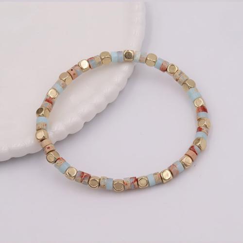 Moda pulseras de la aleación de Zinc, con Shoushan Stone & plástico recubierto de cobre, hecho a mano, para mujer, dorado, longitud:aproximado 17 cm, Vendido por UD