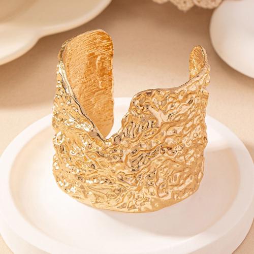 Zinc Alloy Cuff Bangle, plated, for woman, gold 