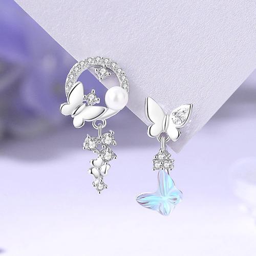 Argent sterling 925 Boucles d'oreilles asymétriques, avec verre & perle de plastique, papillon, Plaqué de platine, pavé de micro zircon & pour femme, short earring size long earring size Vendu par paire