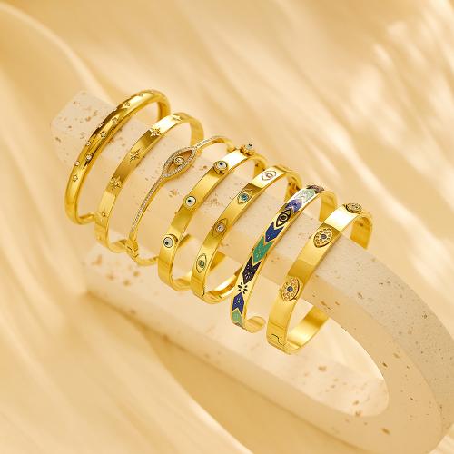 Brazalete del acero inoxidable, acero inoxidable 304, Joyería & diferentes estilos para la opción & micro arcilla de zirconia cúbica & para mujer, dorado, diámetro interior:aproximado 58mm, Vendido por UD