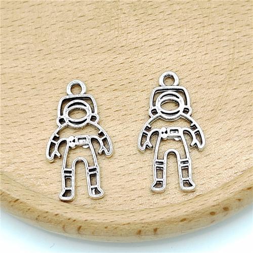 Pendentifs en forme de personnage en alliage de Zinc, astronaute, Plaqué de couleur d'argent, DIY Vendu par sac