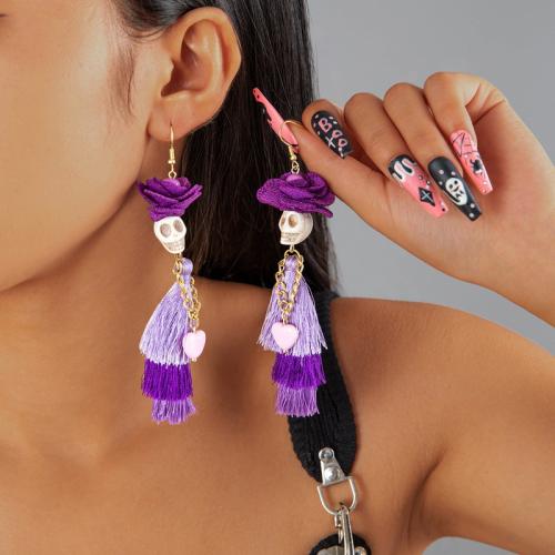 aleación de zinc Pendientes con Colgantes, con Seedbead & Poliéster & resina & Perlas plásticas, Calavera, chapado, diferentes estilos para la opción & para mujer, más colores para la opción, Vendido por Par