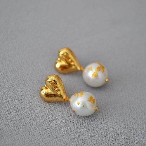 Brass Stud Earring, with Shell Pearl, fashion jewelry & for woman, 12mm 