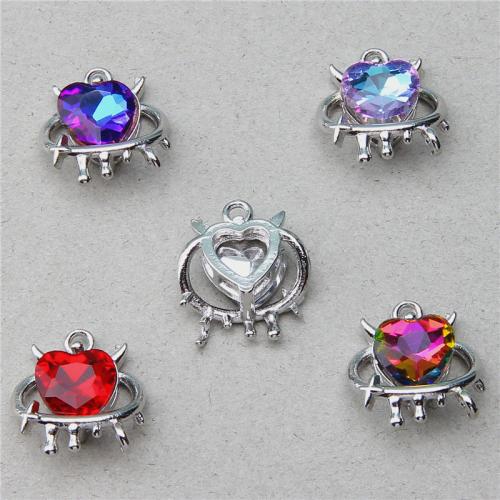 Zinc Alloy Rhinestone Pendants, Heart, silver color plated, DIY & with rhinestone 