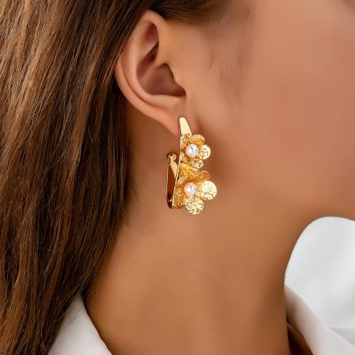 Boucle d'oreille en alliage de zinc en plastique perle, avec perle de plastique, Pétales, Placage, pour femme, Or, Vendu par paire