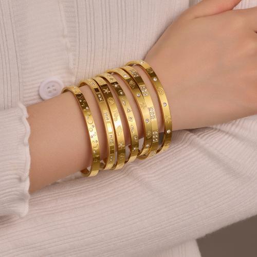 Brazalete del acero inoxidable, acero inoxidable 304, chapado en color dorado, diferentes patrones para la opción & micro arcilla de zirconia cúbica & para mujer, más colores para la opción, Vendido por Par