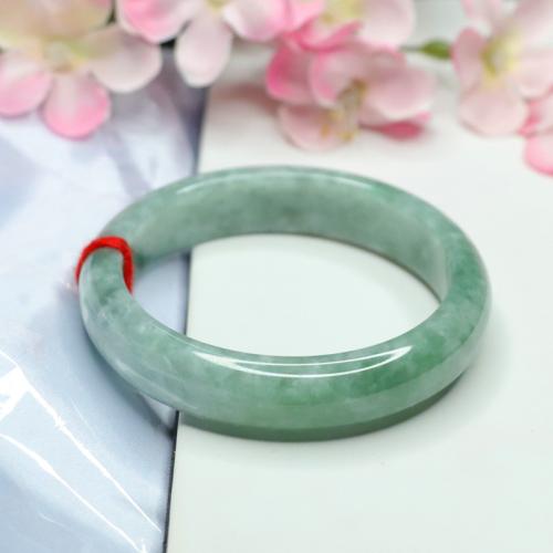 Jadeite Bangle, folk style & for woman [