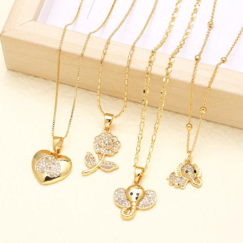 Collier en laiton cubique Zircon Micro Pave, avec 5cm chaînes de rallonge, Placage de couleur d'or, bijoux de mode & modèles différents pour le choix & pavé de micro zircon, doré cm, Vendu par PC