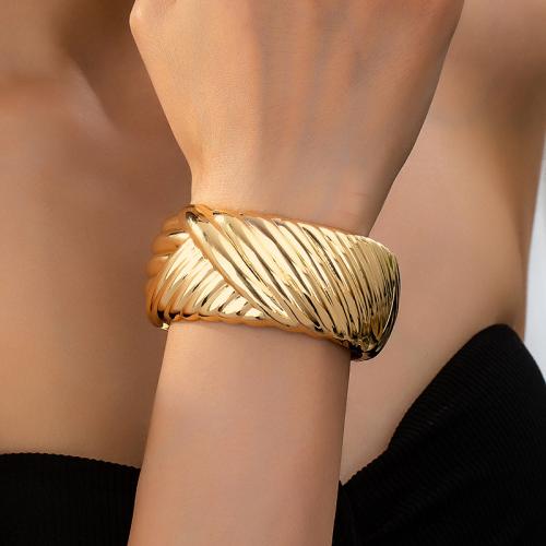 Brazalete de Aleación de Zinc, chapado, para mujer, dorado, Vendido por UD[