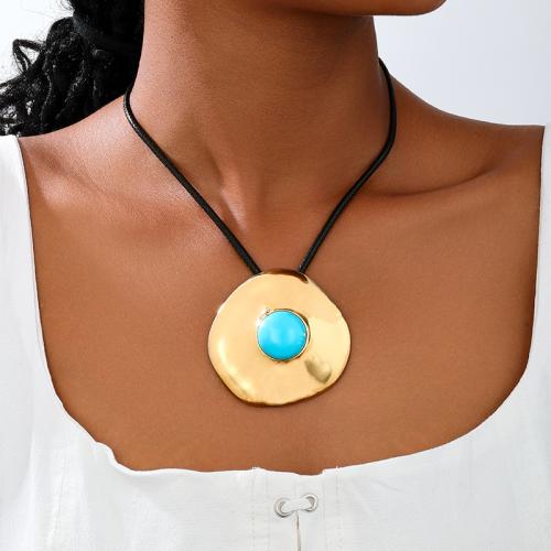 Collier en alliage de zinc, avec cordon en cuir & turquoise synthétique, Placage, pour femme, Or, Vendu par PC