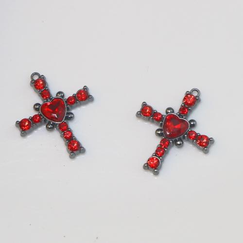 Zink Legierung Strass Anhänger, Zinklegierung, Kreuz, antik silberfarben plattiert, DIY & mit Strass, rot, 21.5x25.5x4.3mm, verkauft von PC