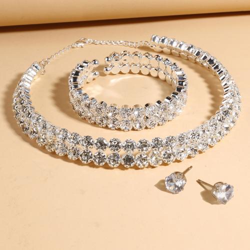 Rhinestone en alliage de zinc bijoux , avec perle de plastique, Placage, styles différents pour le choix & pour femme & avec strass, argent, Vendu par fixé