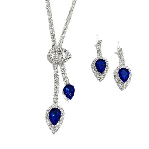 Rhinestone en alliage de zinc bijoux , Placage, styles différents pour le choix & pour femme & avec strass, plus de couleurs à choisir, Necklace 50*9cm Earrings 4.5cm bracelet 18cm, Vendu par PC