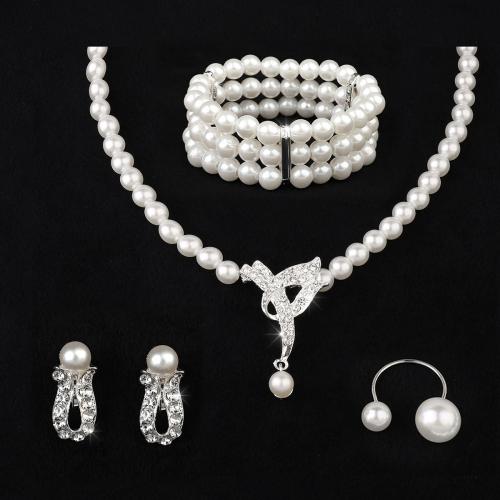 Rhinestone en alliage de zinc bijoux , avec perle de plastique, Placage, styles différents pour le choix & pour femme & avec strass, blanc, Vendu par fixé