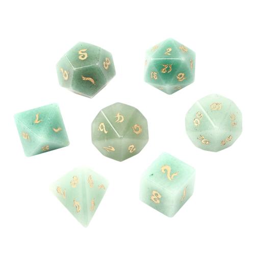 Dés pour jeux, aventurine vert, Motif géométrique, gravé, styles différents pour le choix, Vendu par PC