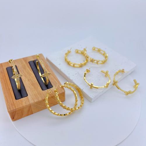 Cubic Zirconia Pendiente Brass Micro Pave, metal, chapado en color dorado, diferentes estilos para la opción & micro arcilla de zirconia cúbica & para mujer, más colores para la opción, Vendido por Par