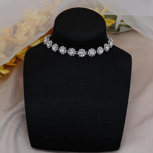 Rhinestone Brass Necklace, with 10cm extender chain, for woman & with rhinestone, silver color Approx 28.5 cm 