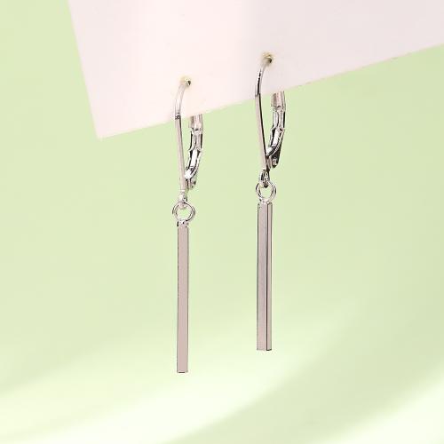 Huggie Hoop Drop Earring, laiton, Placage, pour femme, couleur platine, 40mm, Vendu par paire