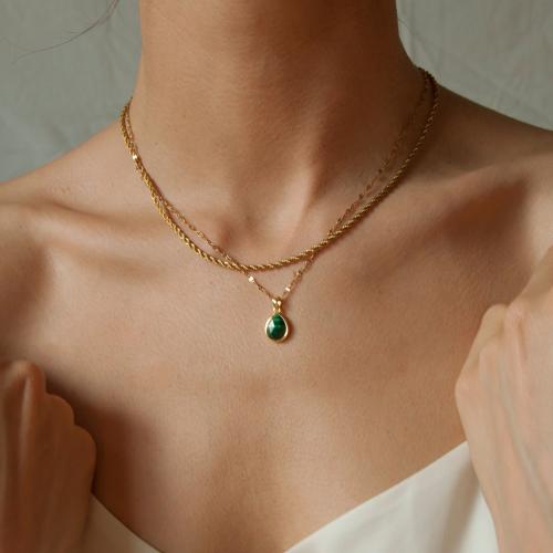 Collar de la joyería de titanio, Partículas de acero, con Piedra preciosa sintética, Gota, Recubrimiento iónico al vacío, para mujer, más colores para la opción, longitud:41-50 cm, Vendido por UD