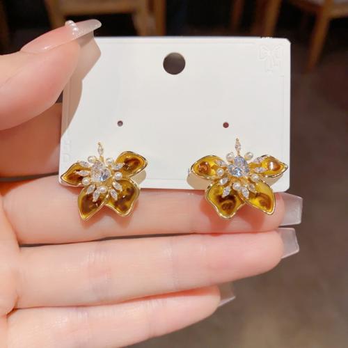 Boucles d'oreilles en laiton zircon cubique, avec Plastique ABS perle, Placage de couleur d'or, bijoux de mode & pavé de micro zircon & émail, doré Vendu par paire