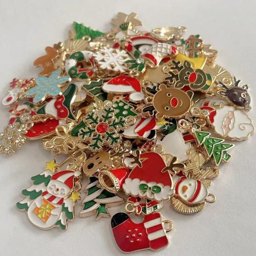 Zinc Alloy Christmas Pendants, plated, random style & Christmas Design & DIY & enamel [