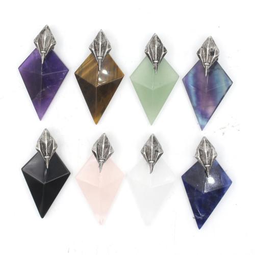 Gemstone Pendantifs en laiton, Pierre naturelle, avec laiton, DIY & différents matériaux pour le choix, plus de couleurs à choisir Vendu par PC