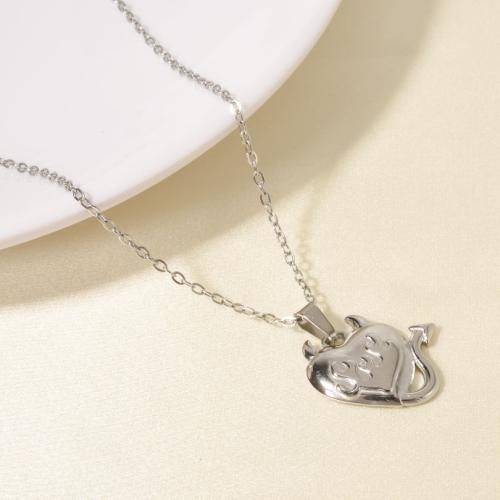 Collier de bijoux en acier inoxydable, Acier inoxydable 304, Placage ionique sous vide, pour femme, plus de couleurs à choisir Vendu par sac