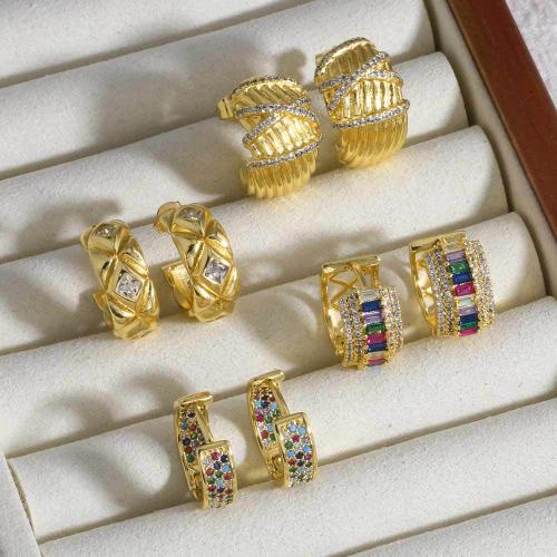 Cubic Zirconia Pendiente Brass Micro Pave, metal, chapado en color dorado, Joyería & diferentes patrones para la opción & micro arcilla de zirconia cúbica, más colores para la opción, Vendido por Par