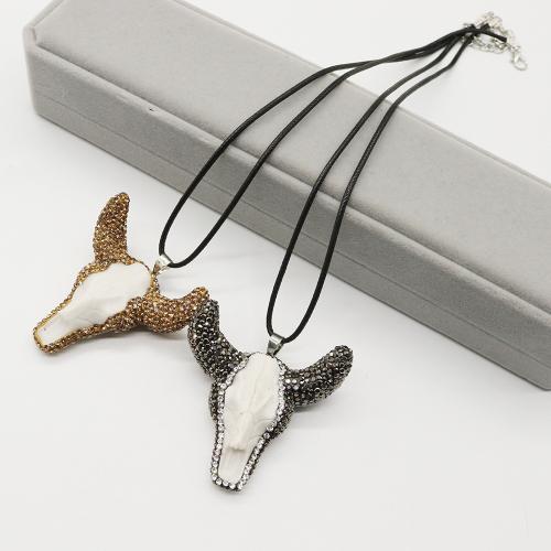 Résine de cire collier de corde, bœuf, Placage, le style de punk & unisexe & avec strass, plus de couleurs à choisir, About：50-50mm, Vendu par PC
