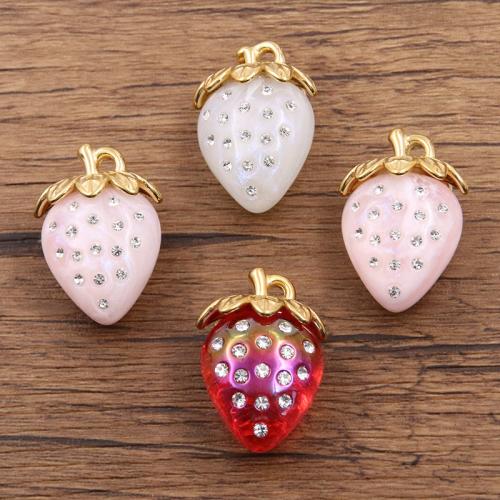 Imitation de fruits Pendentif Résine, Acier inoxydable 304, avec résine, fraise, Placage, DIY & avec strass, plus de couleurs à choisir Vendu par sac