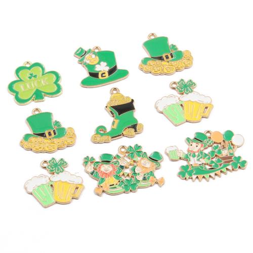 Zinc Alloy Enamel Pendants, KC gold color plated, DIY green 