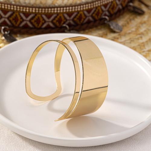 Zink Legierung Stulpe-Armband, Zinklegierung, plattiert, Modeschmuck & für Frau & hohl, goldfarben, verkauft von PC
