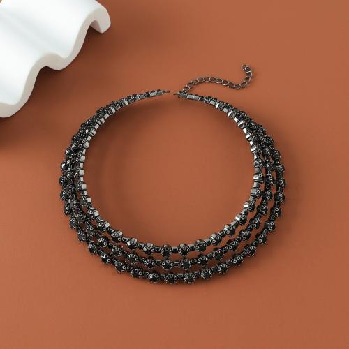 Collier en alliage de Zinc au Crystal, avec cristal, trois couches & bijoux de mode & pour femme, noire Environ 31-40 cm, Vendu par PC