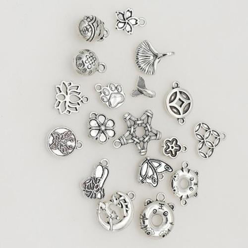 Bijoux pendentifs en Zinc alliage , alliage de zinc, Placage de couleur argentée, DIY & modèles différents pour le choix, argent, Vendu par PC