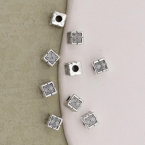 Zinklegierung Schmuckperlen, Quadrat, silberfarben plattiert, DIY, Silberfarbe, 6x6mm, Bohrung:ca. 2.5mm, verkauft von PC