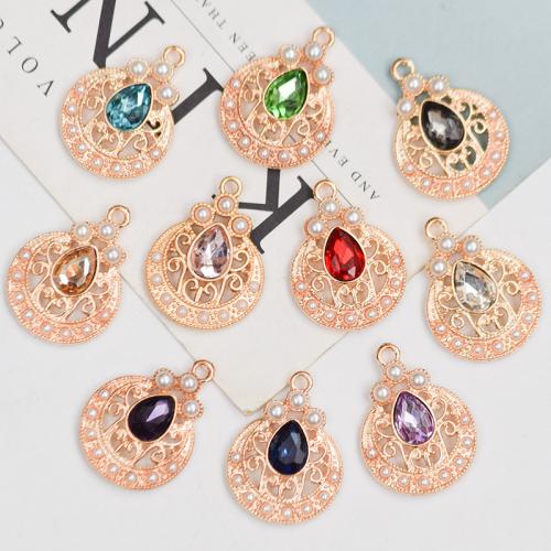 Pendentifs de stras en alliage Zinc, alliage de zinc, avec perle de plastique, Placage, DIY & avec strass, plus de couleurs à choisir Vendu par sac