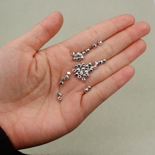 Zinklegierung Schmuckperlen, silberfarben plattiert, DIY, Silberfarbe, 3.5x3mm, Bohrung:ca. 1mm, verkauft von PC