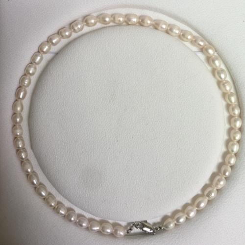 Collar de Perlas Natural de Freshwater, Perlas cultivadas de agua dulce, con aleación de zinc, Arroz, para mujer, Blanco, About：7-8MM, longitud:45 cm, Vendido por Sarta[