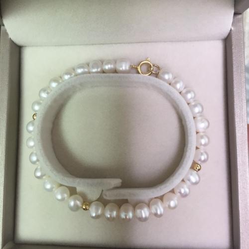 Bracelets de perles, perle d'eau douce cultivée, avec alliage de zinc, Légèrement rond, Placage de couleur d'or, pour femme, blanc, About：6-7MM cm, Vendu par PC[