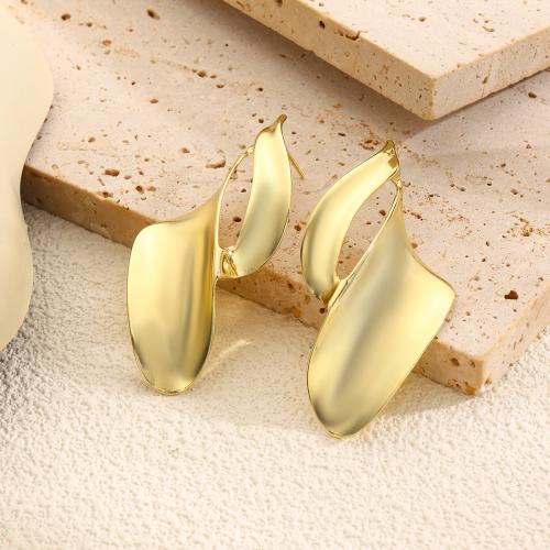 clou d'oreille en alliage zinc, alliage de zinc, Placage, bijoux de mode & styles différents pour le choix & pour femme, doré, Vendu par paire