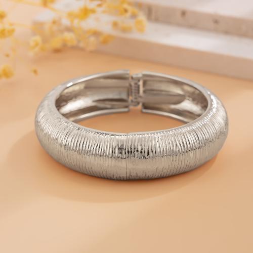 ensembles de bijoux de mode en alliage zinc, alliage de zinc, Placage, styles différents pour le choix & pour femme, plus de couleurs à choisir, Vendu par PC