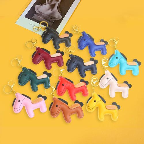 bijoux de porte-clés en Alliage de zinc, avec cuir PU, cheval, DIY & unisexe, plus de couleurs à choisir, Vendu par PC