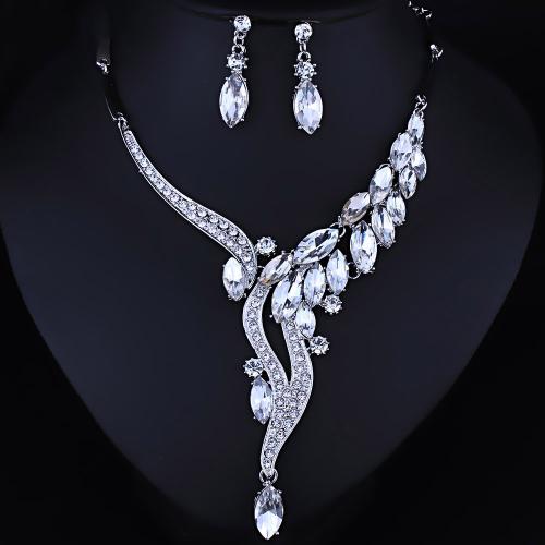 Zinklegierung Mode Schmuckset, Ohrring & Halskette, mit Kristall, mit Verlängerungskettchen von 2.4inch, plattiert, für Frau & mit Strass, keine, earring length 37mm, Länge:ca. 16.9 ZollInch, verkauft von setzen