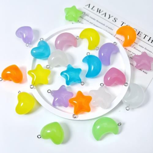 Pendentif bijoux acrylique, goutté d'époxy, DIY & styles différents pour le choix & lumineux, couleurs mélangées, pendant length 30-40mm, Vendu par PC