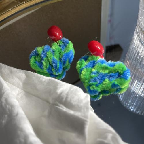 Peluche Boucle d'oreille goutte, avec Acier inoxydable 304, coeur, bijoux de mode & pour femme, plus de couleurs à choisir Vendu par paire