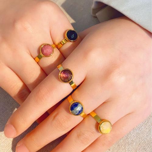 Pierre précieuse bague en acier inoxydable, Acier inoxydable 304, avec Pierre naturelle, Placage de couleur d'or, bijoux de mode, plus de couleurs à choisir, Vendu par PC