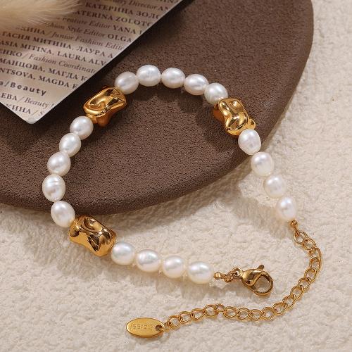 Ensemble de bijoux en acier de titane, Acier titane, avec perle de plastique, Placage de couleur d'or, bijoux de mode & styles différents pour le choix, doré, Vendu par PC