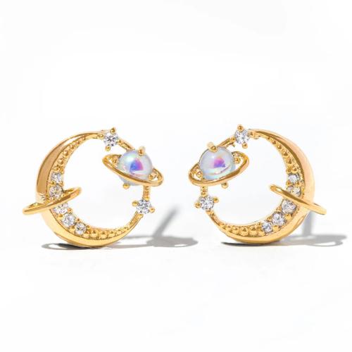 laiton boucle d oreille dormeuse, avec perle de plastique, lune, Placage de couleur d'or, pour femme & avec strass Vendu par paire